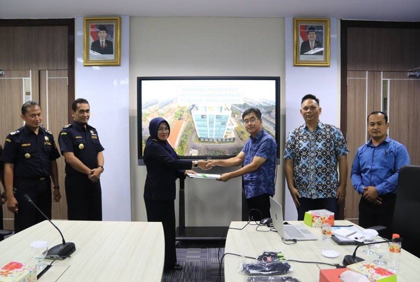 REPUBLIKA 0346 REPUBLIKA 0346