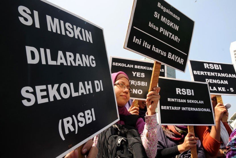 REPUBLIKA 1035 REPUBLIKA 1035